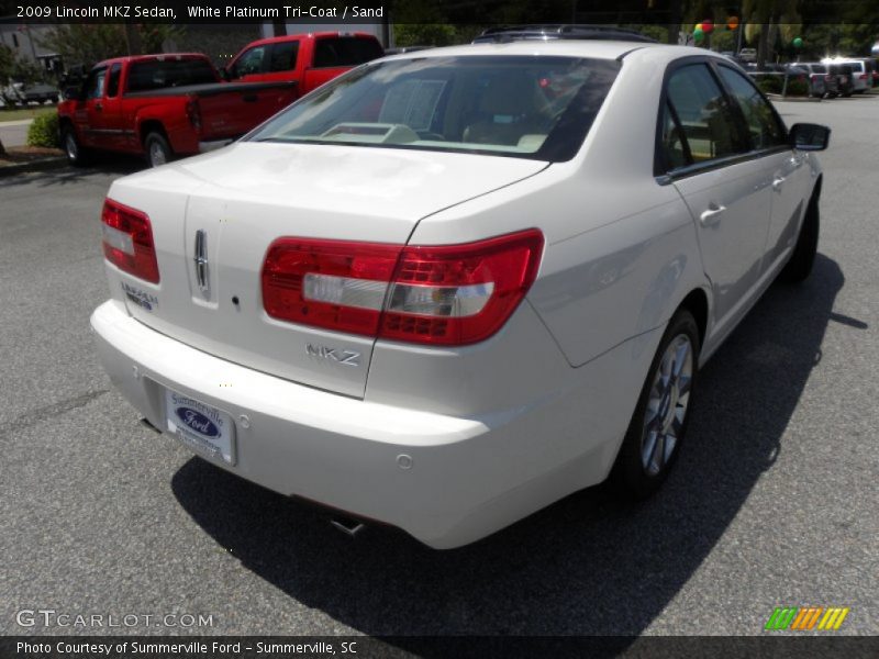 White Platinum Tri-Coat / Sand 2009 Lincoln MKZ Sedan