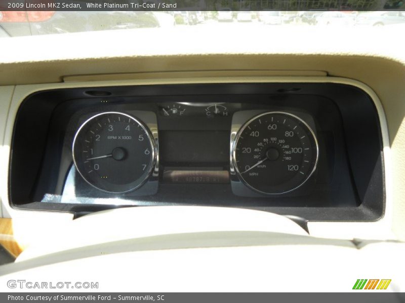 White Platinum Tri-Coat / Sand 2009 Lincoln MKZ Sedan