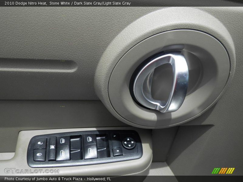 Stone White / Dark Slate Gray/Light Slate Gray 2010 Dodge Nitro Heat