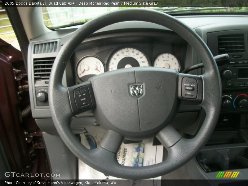 Deep Molten Red Pearl / Medium Slate Gray 2005 Dodge Dakota ST Quad Cab 4x4