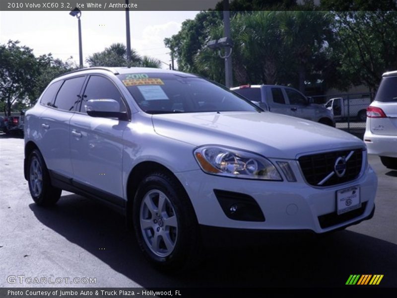 Ice White / Anthracite 2010 Volvo XC60 3.2
