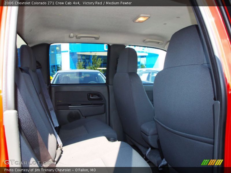Victory Red / Medium Pewter 2006 Chevrolet Colorado Z71 Crew Cab 4x4