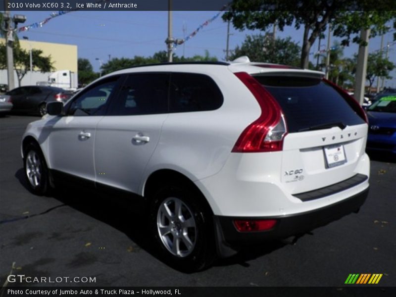Ice White / Anthracite 2010 Volvo XC60 3.2