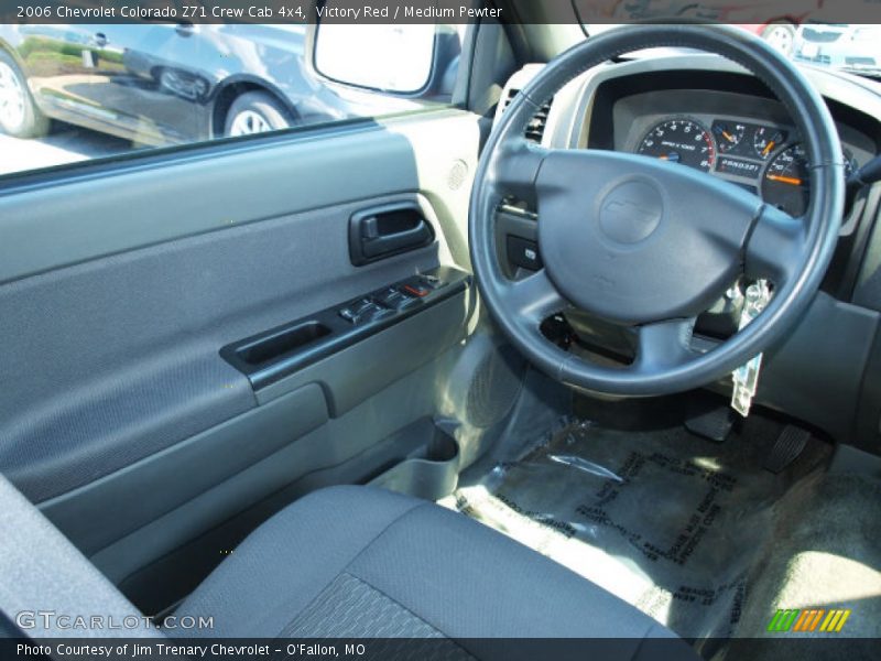 Victory Red / Medium Pewter 2006 Chevrolet Colorado Z71 Crew Cab 4x4
