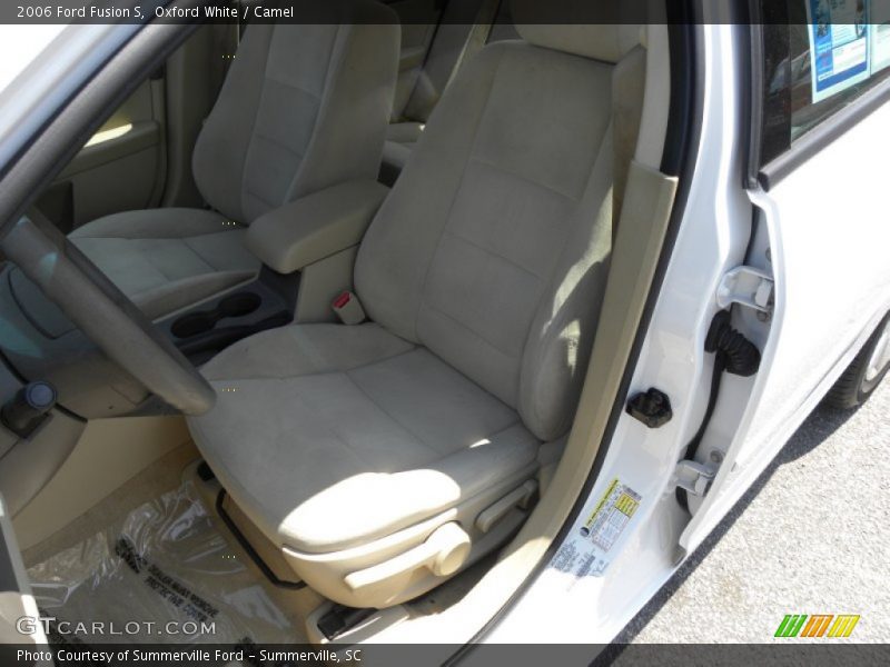Oxford White / Camel 2006 Ford Fusion S