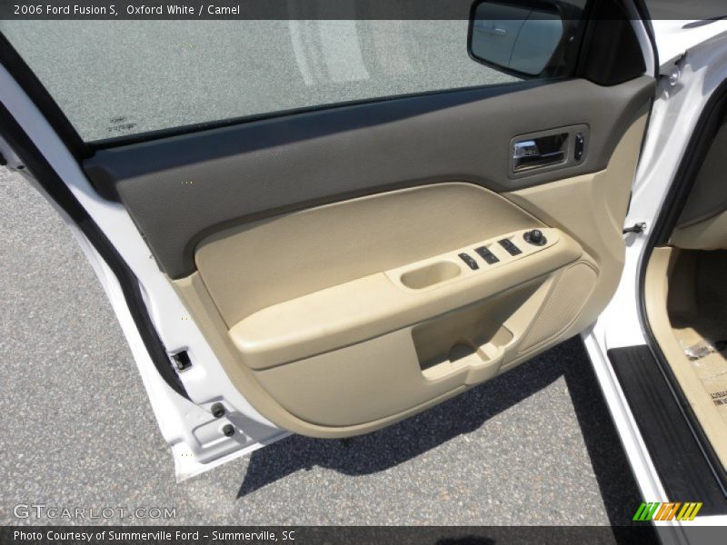 Oxford White / Camel 2006 Ford Fusion S