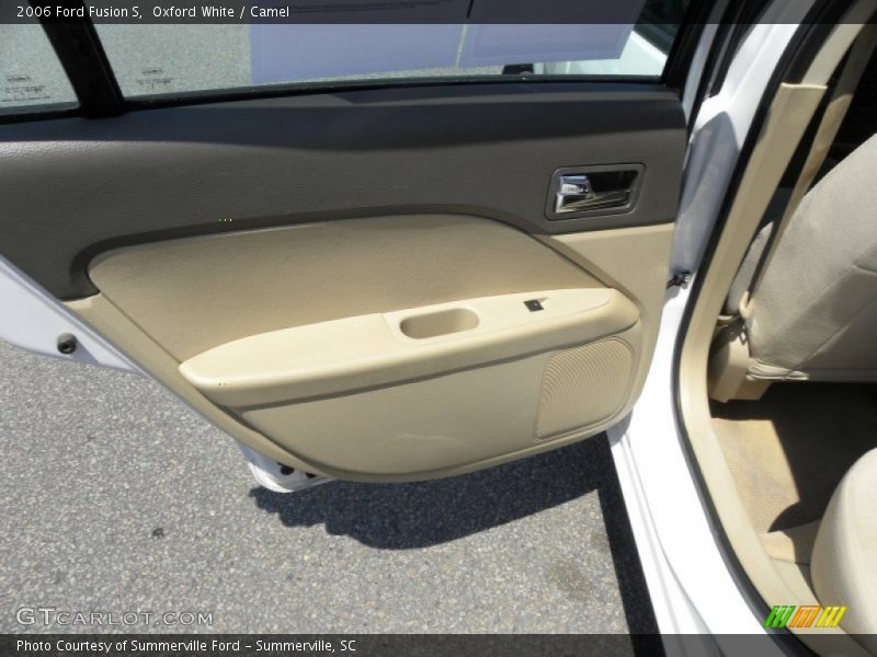 Oxford White / Camel 2006 Ford Fusion S