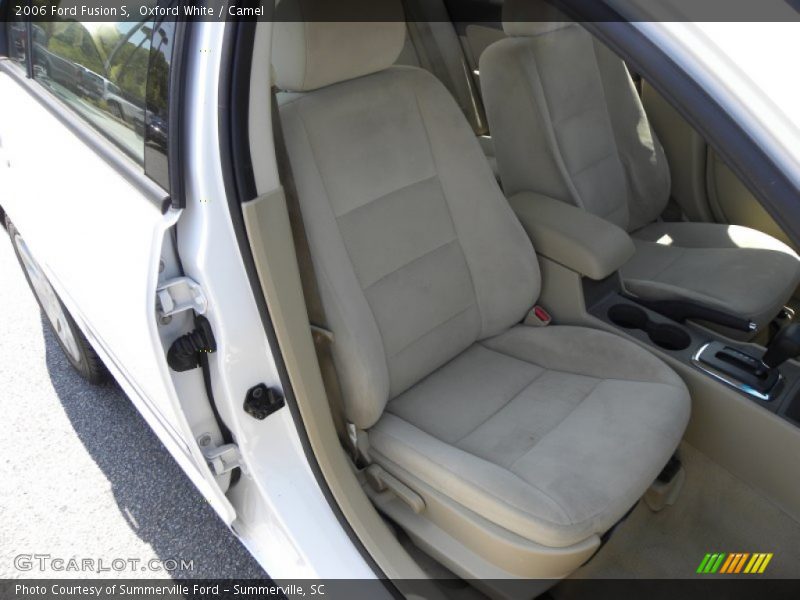 Oxford White / Camel 2006 Ford Fusion S