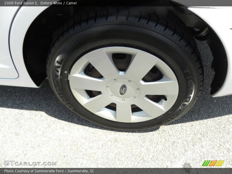 Oxford White / Camel 2006 Ford Fusion S