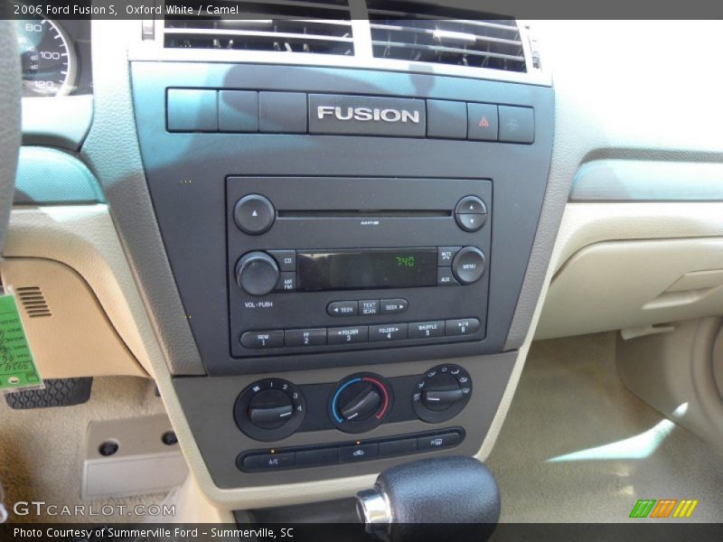 Oxford White / Camel 2006 Ford Fusion S