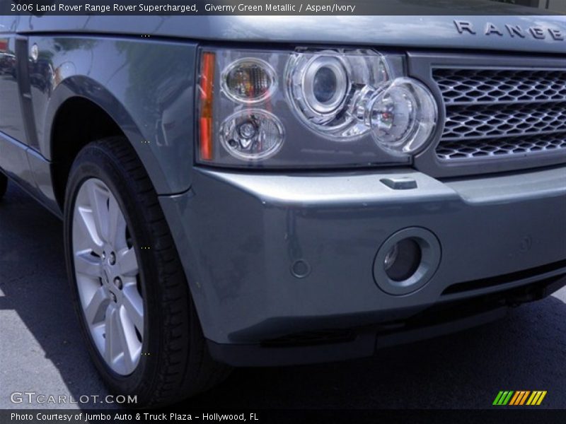 Giverny Green Metallic / Aspen/Ivory 2006 Land Rover Range Rover Supercharged