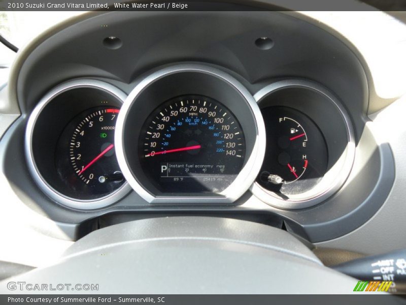 White Water Pearl / Beige 2010 Suzuki Grand Vitara Limited