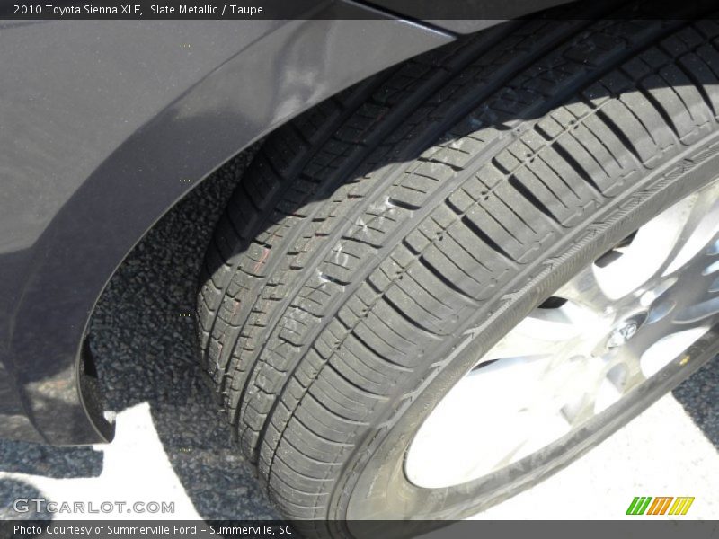 Slate Metallic / Taupe 2010 Toyota Sienna XLE
