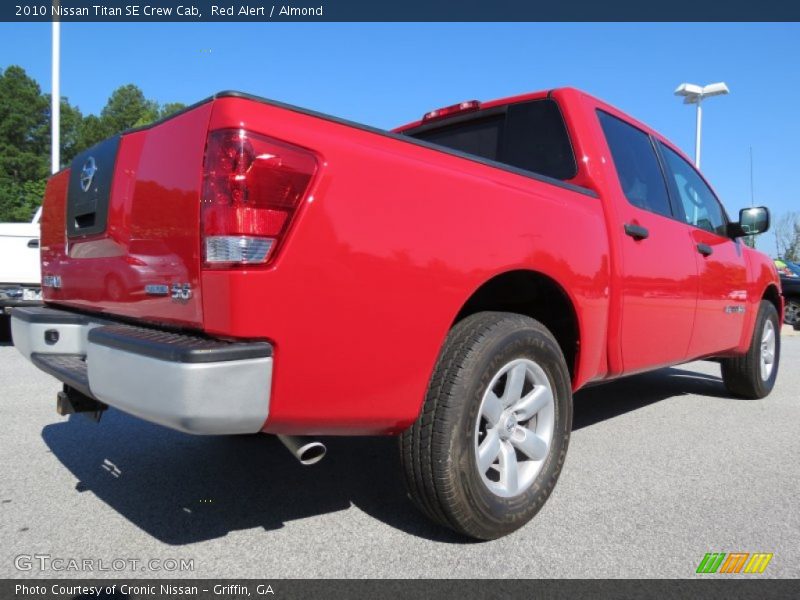 Red Alert / Almond 2010 Nissan Titan SE Crew Cab