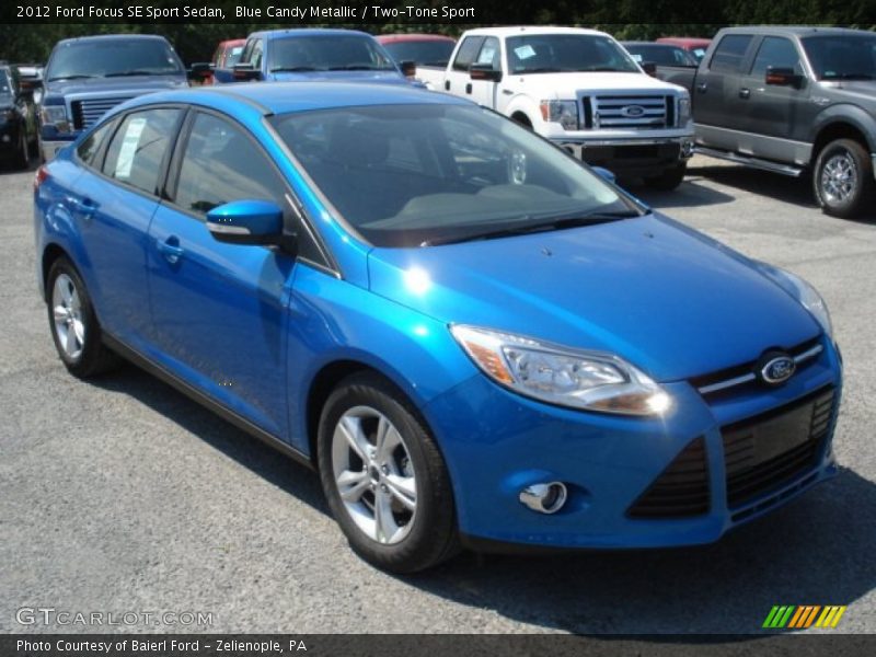 Blue Candy Metallic / Two-Tone Sport 2012 Ford Focus SE Sport Sedan