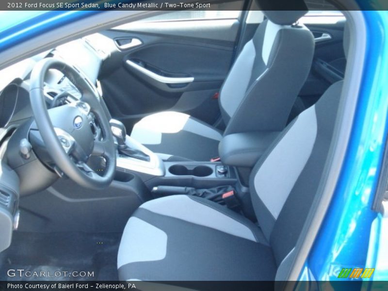 Blue Candy Metallic / Two-Tone Sport 2012 Ford Focus SE Sport Sedan