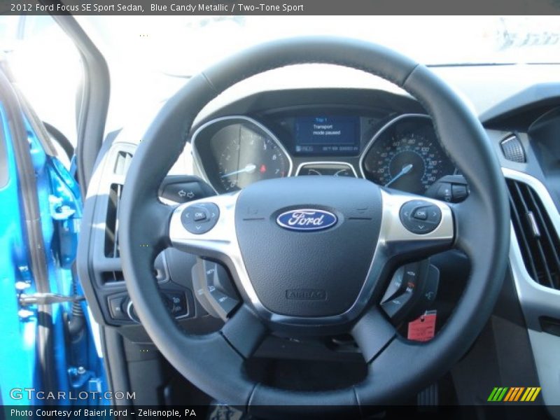 Blue Candy Metallic / Two-Tone Sport 2012 Ford Focus SE Sport Sedan