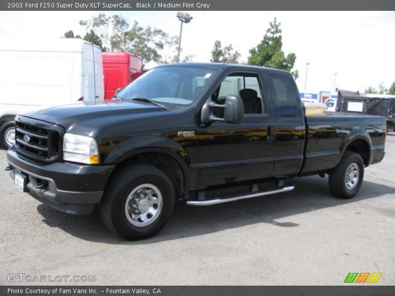 Black / Medium Flint Grey 2003 Ford F250 Super Duty XLT SuperCab