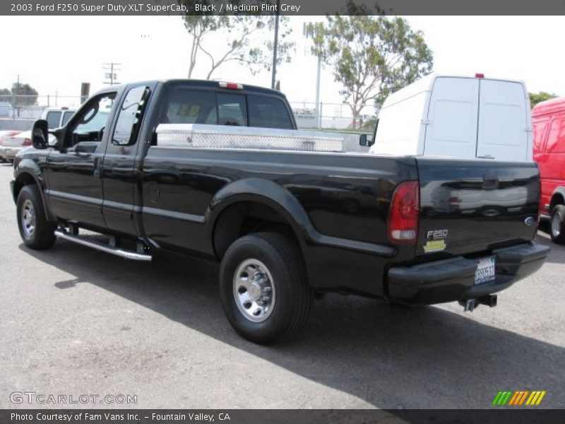 Black / Medium Flint Grey 2003 Ford F250 Super Duty XLT SuperCab