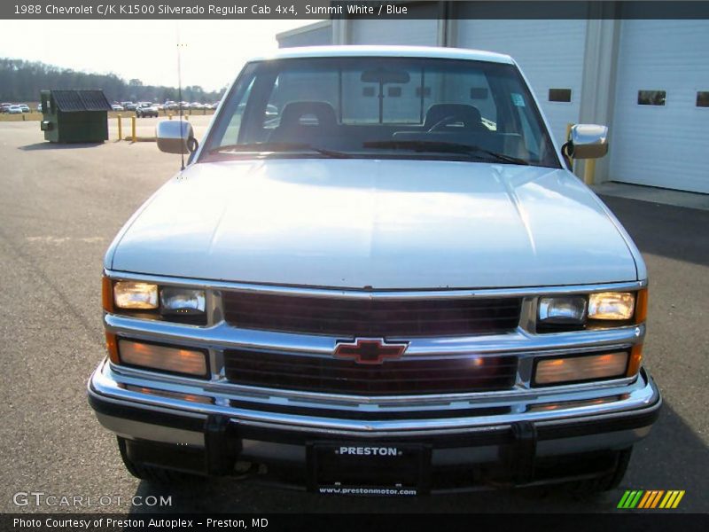 Summit White / Blue 1988 Chevrolet C/K K1500 Silverado Regular Cab 4x4