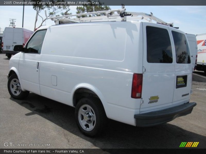 Summit White / Medium Gray 2005 Chevrolet Astro Cargo Van