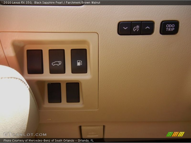 Black Sapphire Pearl / Parchment/Brown Walnut 2010 Lexus RX 350