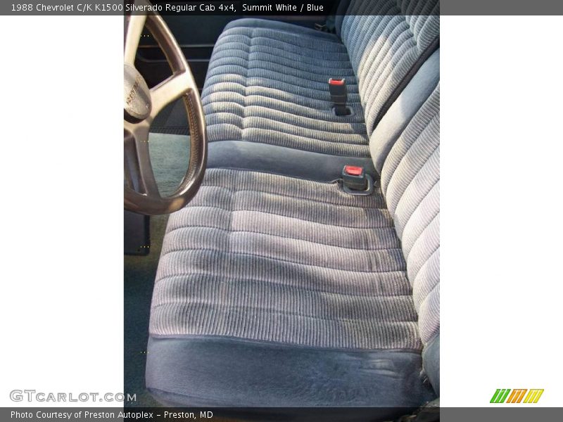 Summit White / Blue 1988 Chevrolet C/K K1500 Silverado Regular Cab 4x4