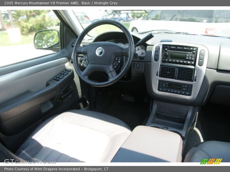 Black / Midnight Grey 2005 Mercury Mountaineer V8 Premier AWD