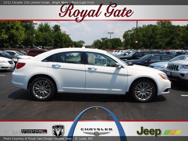 Bright White / Black/Light Frost 2012 Chrysler 200 Limited Sedan