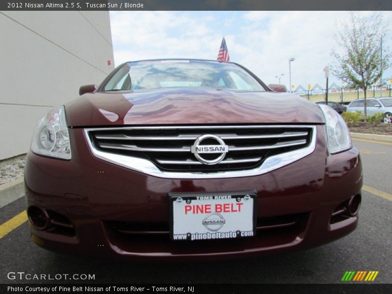 Tuscan Sun / Blonde 2012 Nissan Altima 2.5 S