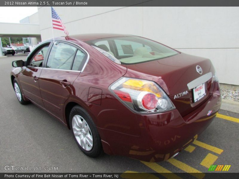 Tuscan Sun / Blonde 2012 Nissan Altima 2.5 S