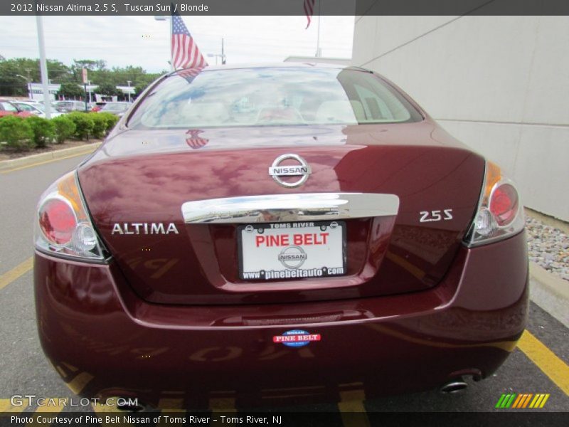Tuscan Sun / Blonde 2012 Nissan Altima 2.5 S