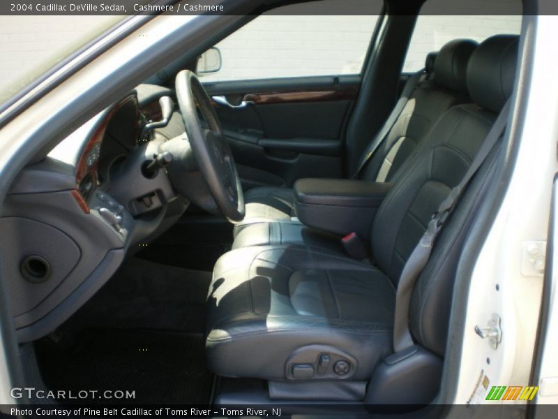 Cashmere / Cashmere 2004 Cadillac DeVille Sedan