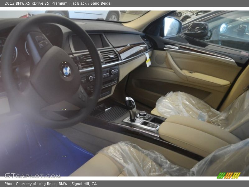 Jet Black / Sand Beige 2013 BMW X5 xDrive 35i Premium