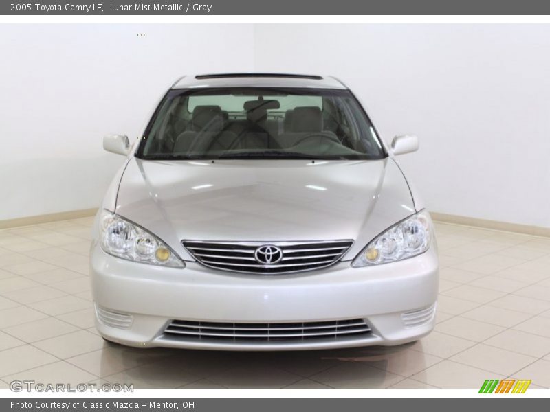 Lunar Mist Metallic / Gray 2005 Toyota Camry LE