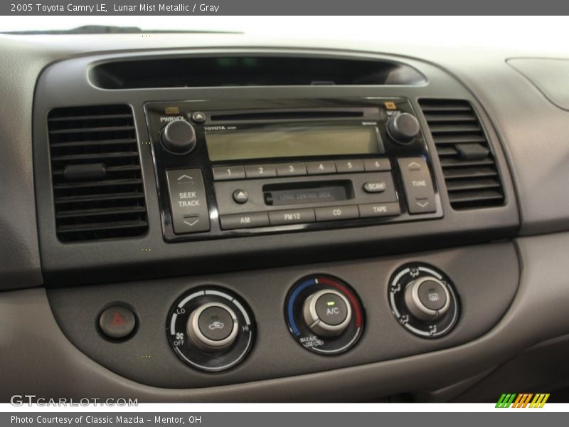 Lunar Mist Metallic / Gray 2005 Toyota Camry LE