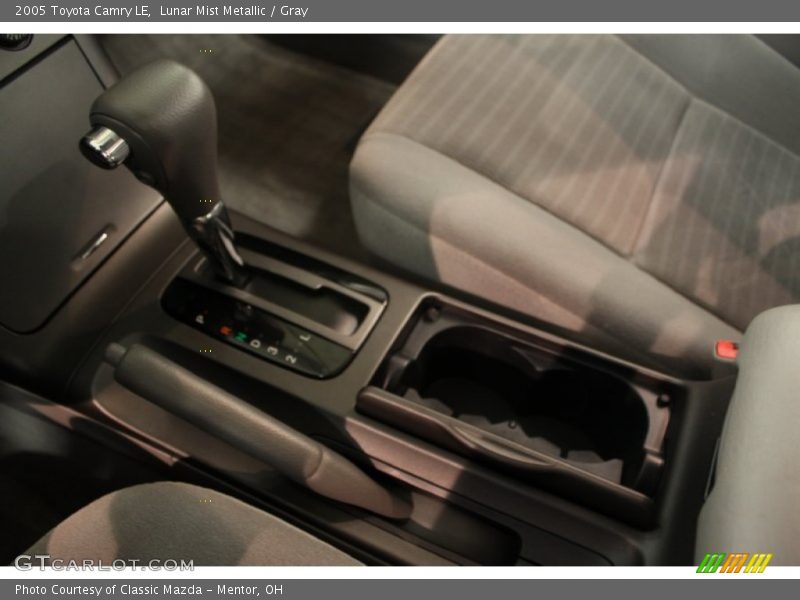 Lunar Mist Metallic / Gray 2005 Toyota Camry LE