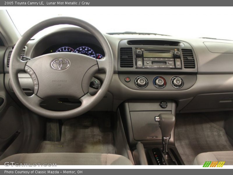 Lunar Mist Metallic / Gray 2005 Toyota Camry LE