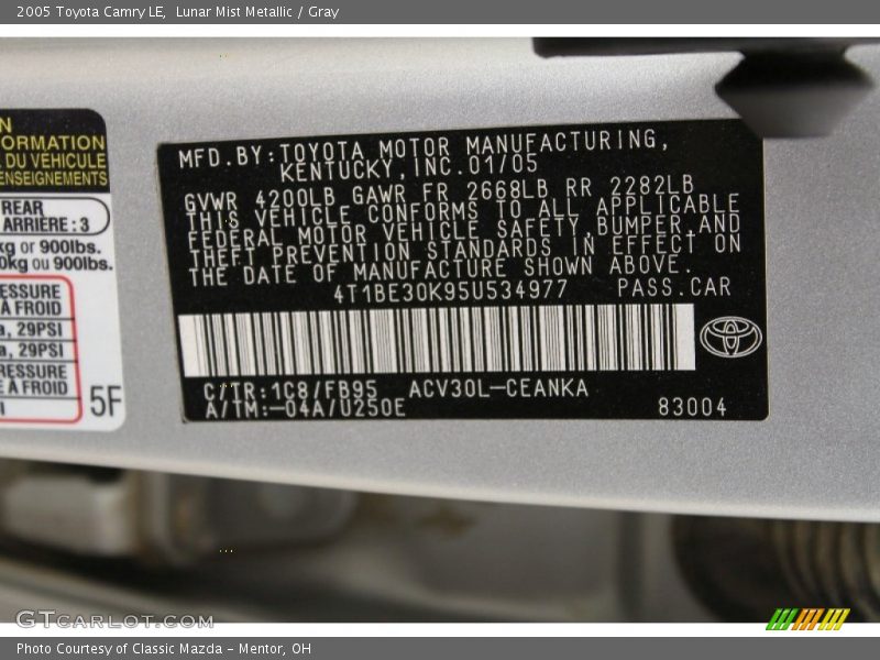 Lunar Mist Metallic / Gray 2005 Toyota Camry LE