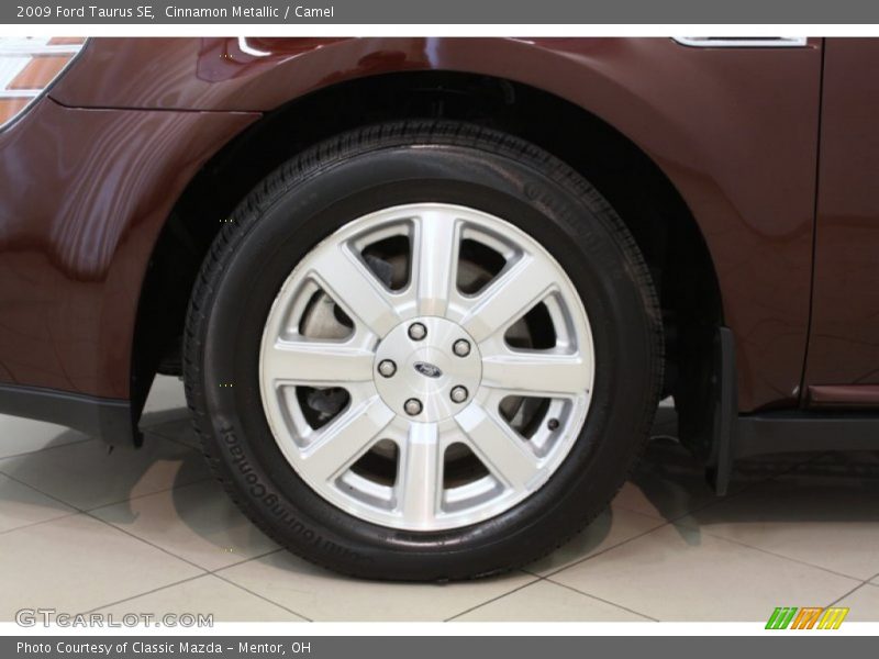 Cinnamon Metallic / Camel 2009 Ford Taurus SE