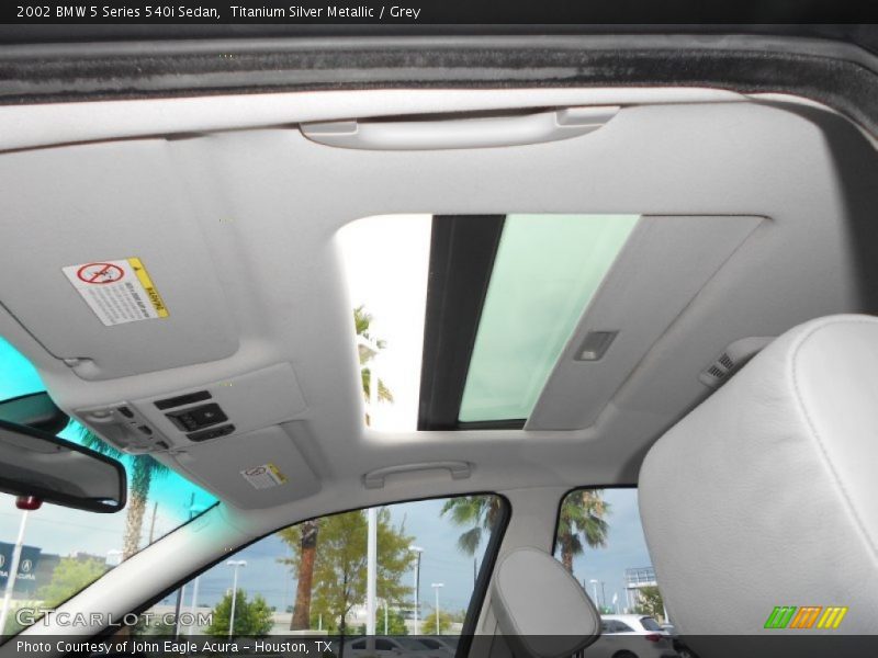 Titanium Silver Metallic / Grey 2002 BMW 5 Series 540i Sedan