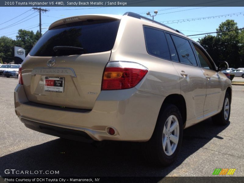 Sandy Beach Metallic / Sand Beige 2010 Toyota Highlander V6 4WD