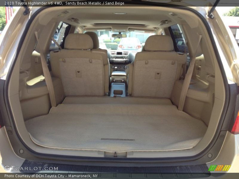 Sandy Beach Metallic / Sand Beige 2010 Toyota Highlander V6 4WD