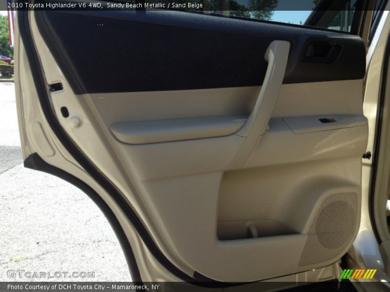 Sandy Beach Metallic / Sand Beige 2010 Toyota Highlander V6 4WD