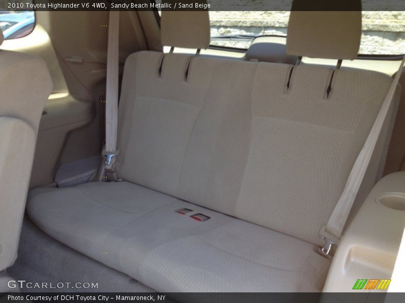 Sandy Beach Metallic / Sand Beige 2010 Toyota Highlander V6 4WD