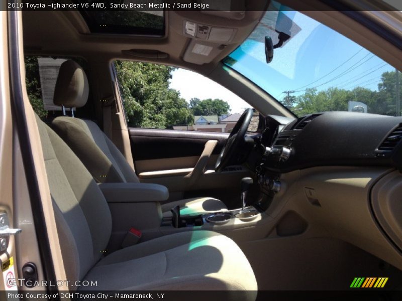 Sandy Beach Metallic / Sand Beige 2010 Toyota Highlander V6 4WD