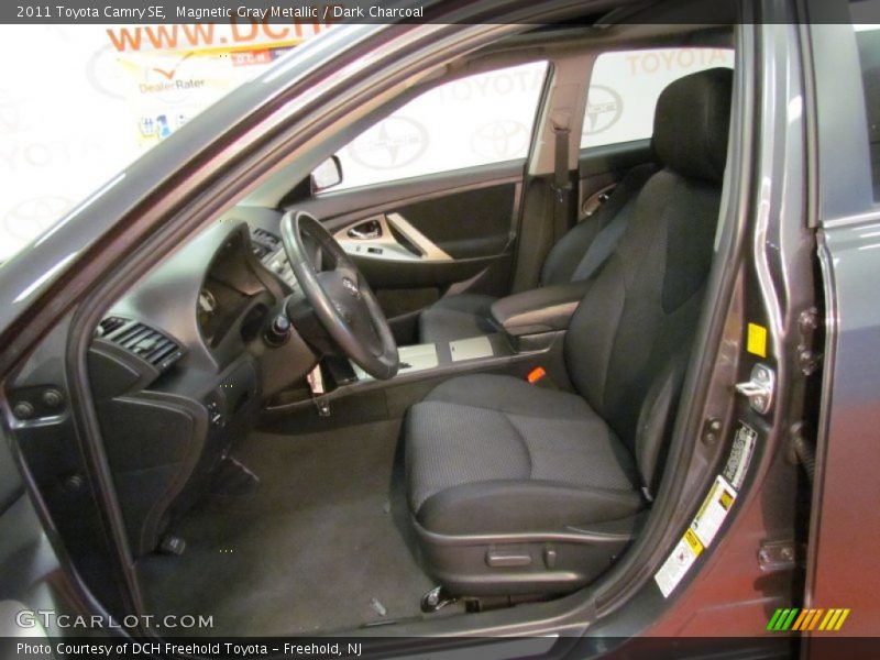 Magnetic Gray Metallic / Dark Charcoal 2011 Toyota Camry SE