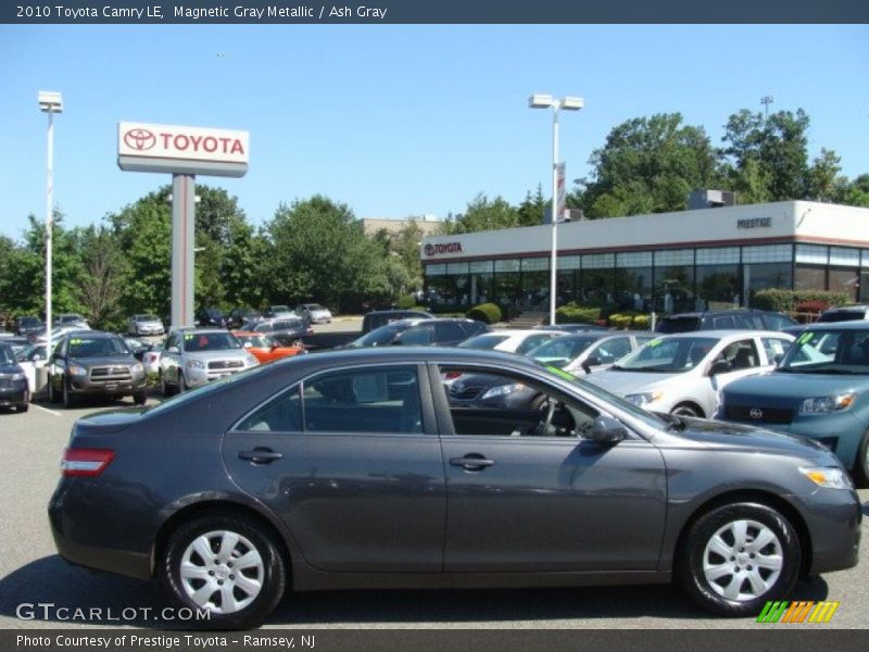 Magnetic Gray Metallic / Ash Gray 2010 Toyota Camry LE