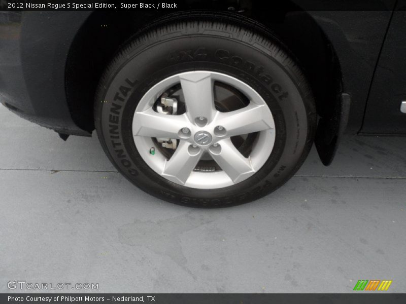 Super Black / Black 2012 Nissan Rogue S Special Edition