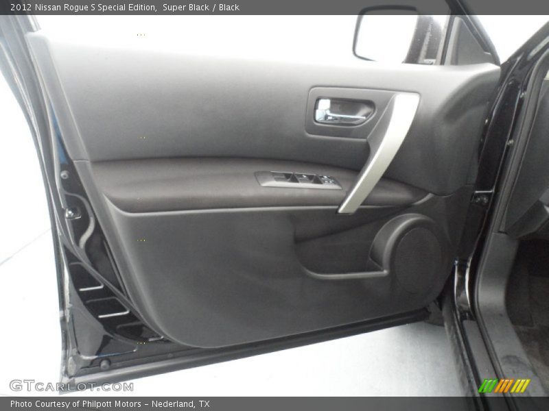 Super Black / Black 2012 Nissan Rogue S Special Edition